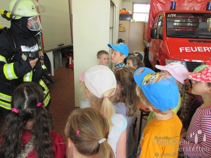 Vorschulkinder besuchen Gerstetter Feuerwehrgerätehaus